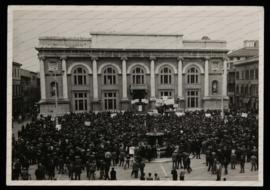 Manifestazione in Piazza del Popolo - [196-?]