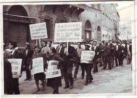 Sfilata corteo - 1964