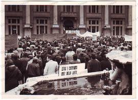 Concentrazione in Piazza del popolo a Pesaro - 1973