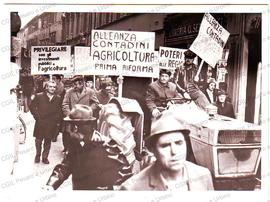 Corteo in corso XI Settembre  - 1973